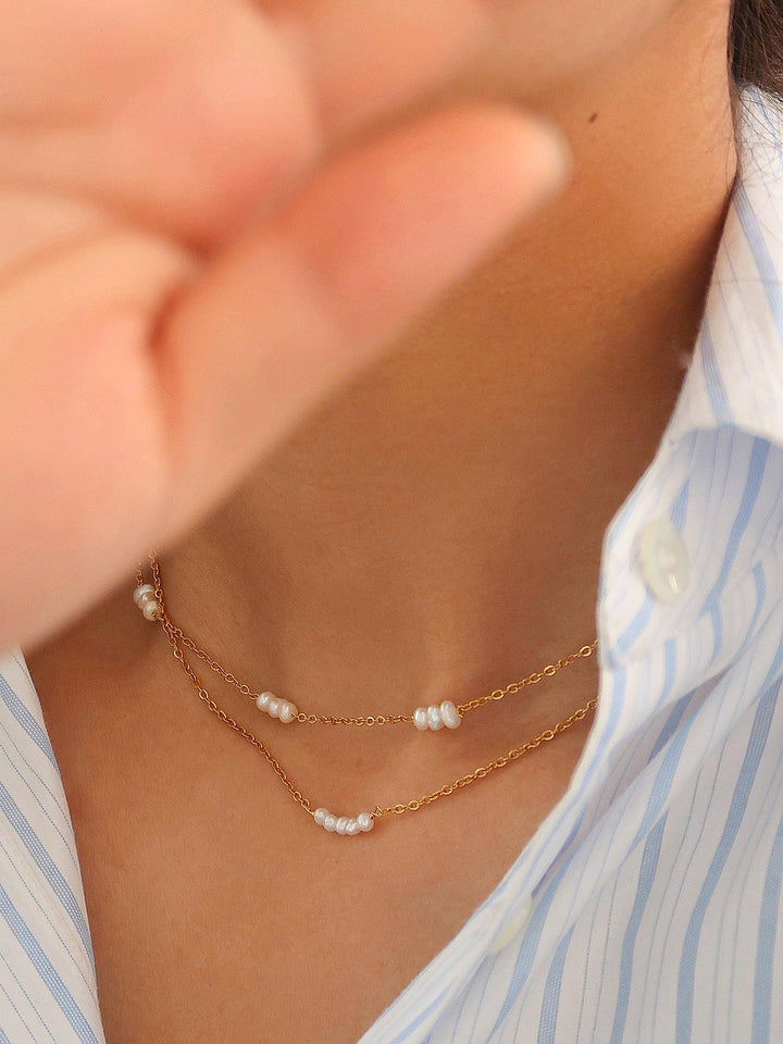18K Pearl Chokers