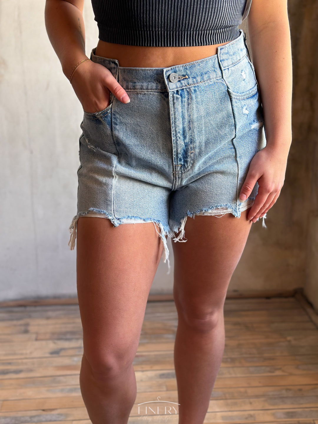 Sofie Mom Shorts by Hidden
