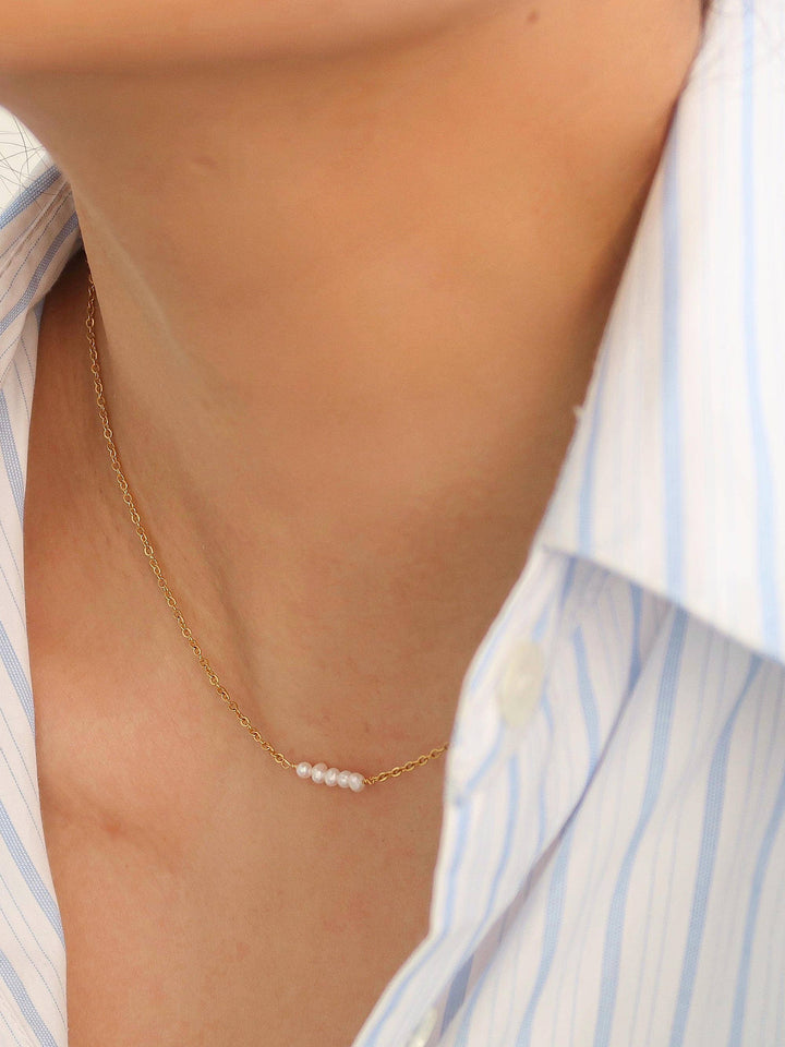 18K Pearl Chokers