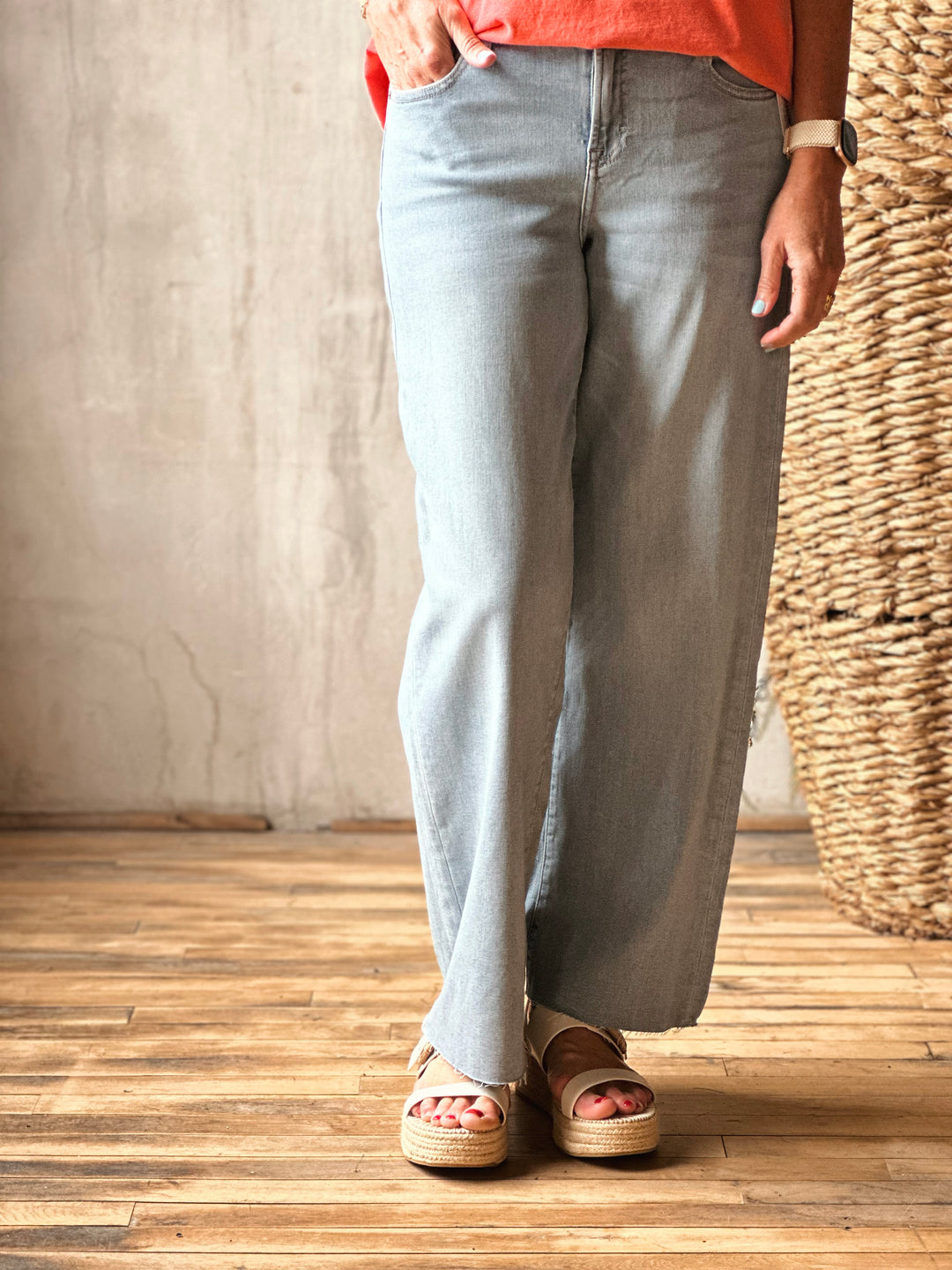 Front view of model wearing Mid-Rise Dad Fit Basic Jeans by Hidden, featured in a vintage wash