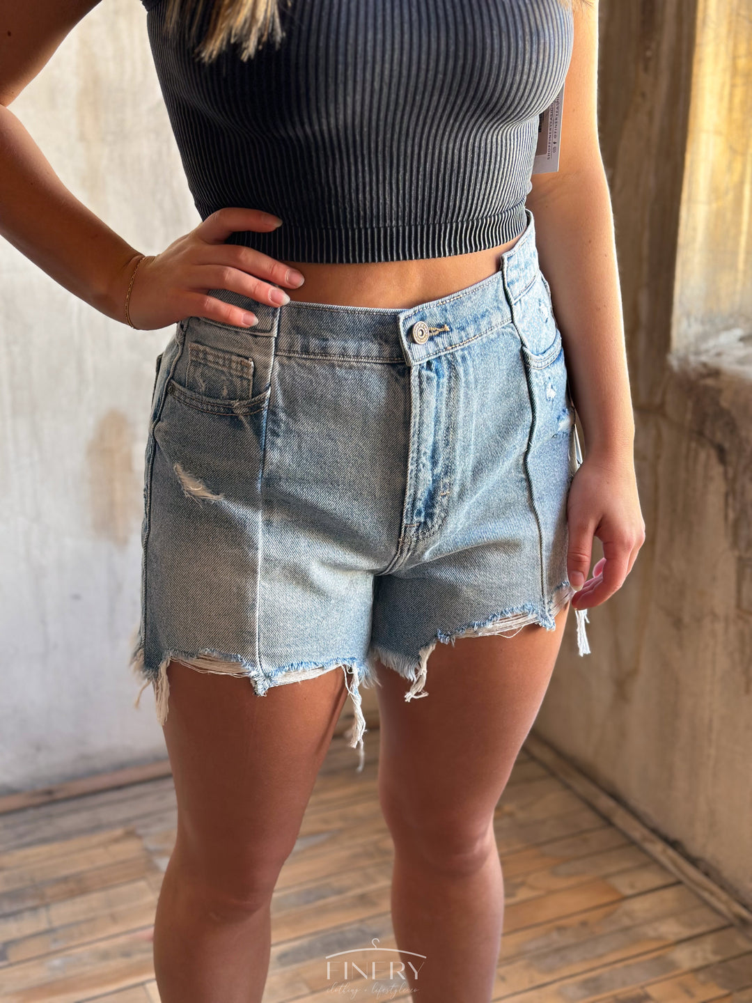 Sofie Mom Shorts by Hidden