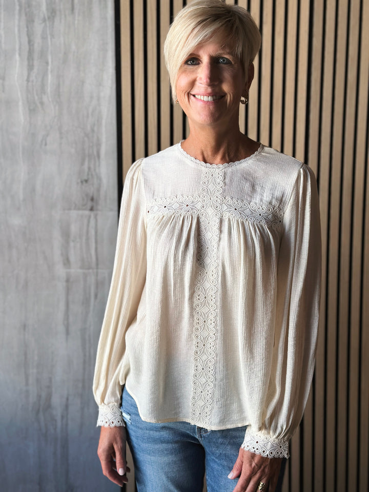 Presley Lace Top