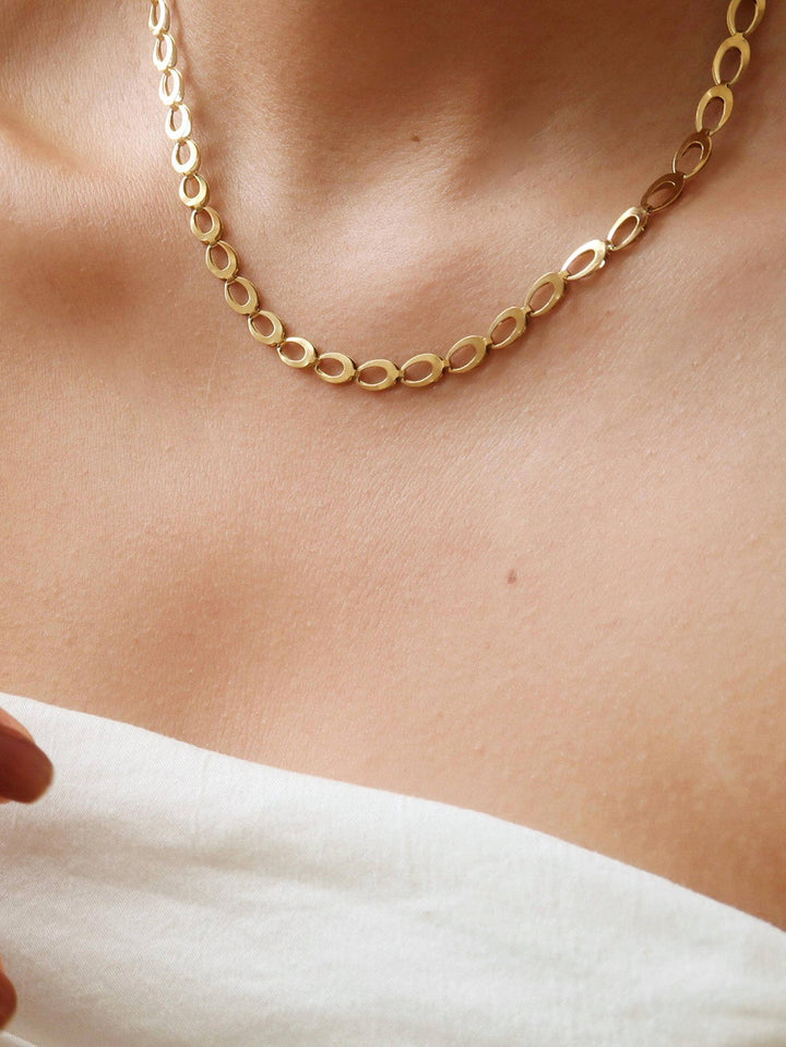 Thessaly 18K Gold Non-Tarnish Oval Link Chain Necklace