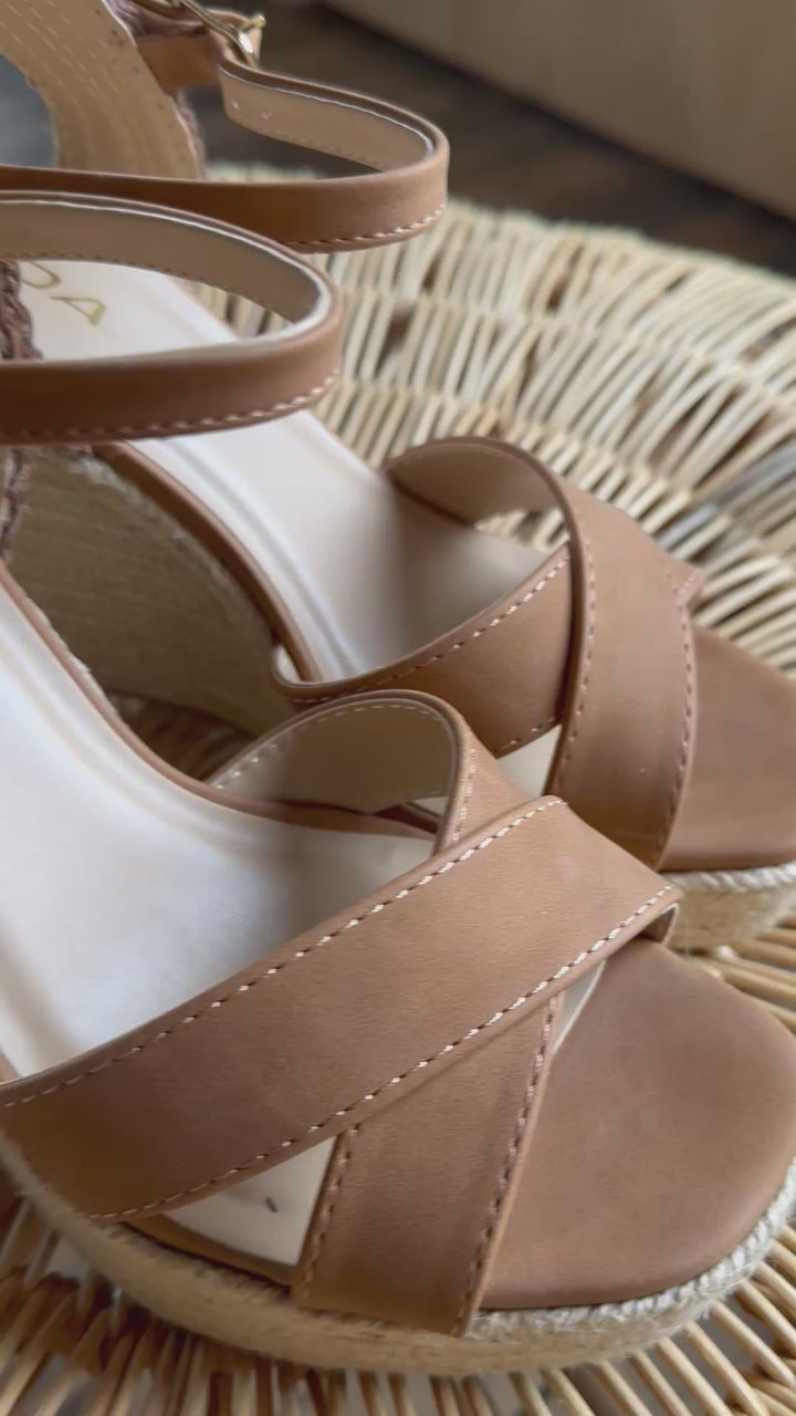 Lorita Wedge Sandals