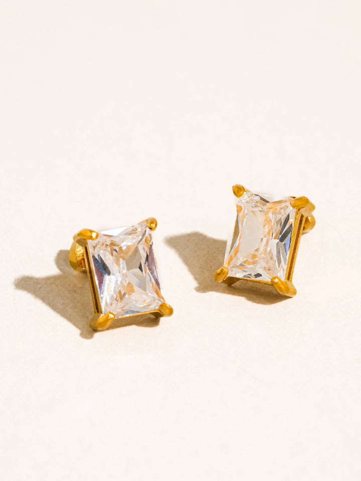 Avenn 18K Gold Non-Tarnish Round CZ Flat Back Earrings
