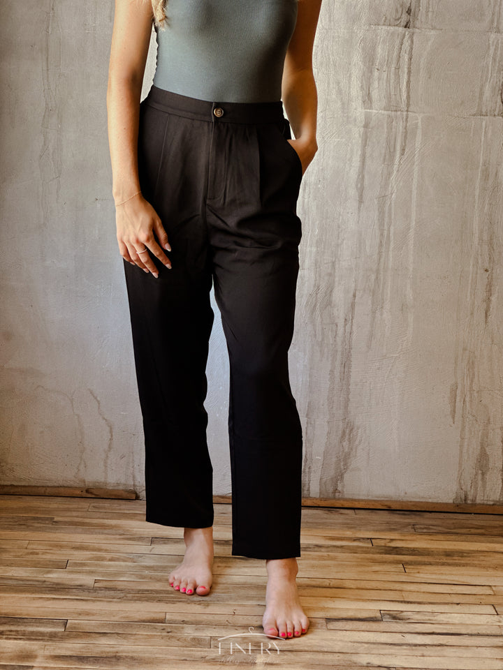 Roxi Tapered Pants