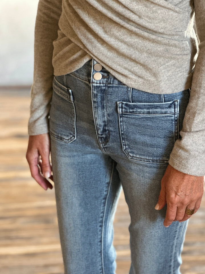 Noa Flare Jeans