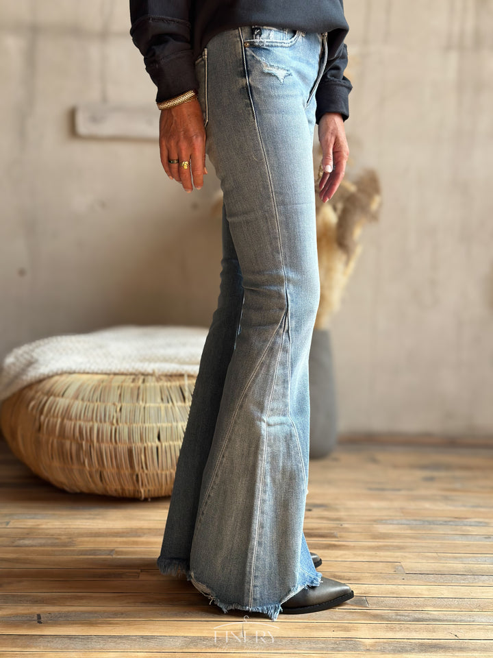 Rose MR Flare Jeans