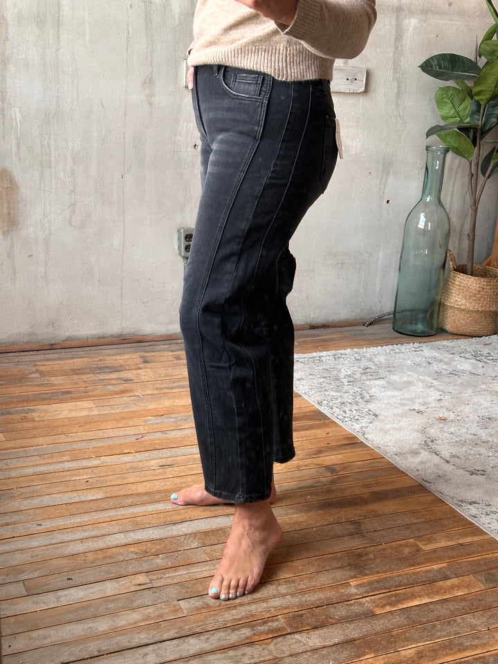 The Dagney Barrel Jeans