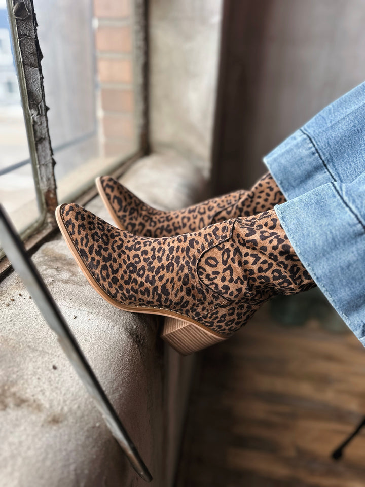 Vienna Leopard Boot