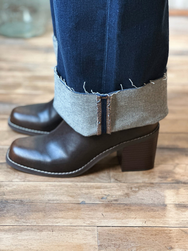 Dakota – Heeled Chelsea Booties