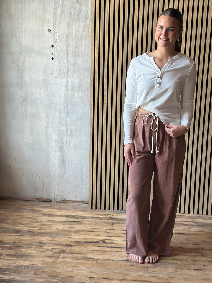 The Eastyn Pants