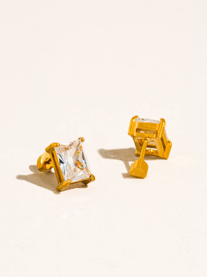 Avenn 18K Gold Non-Tarnish Round CZ Flat Back Earrings