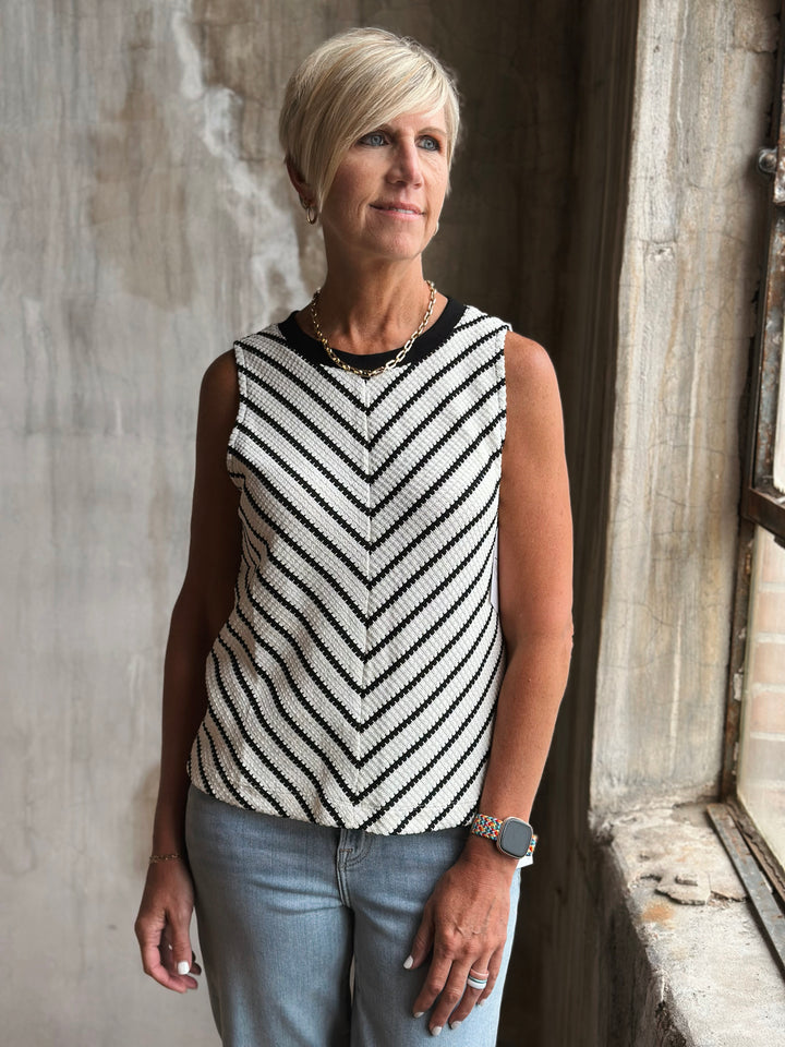 The Coastal Lines Tank