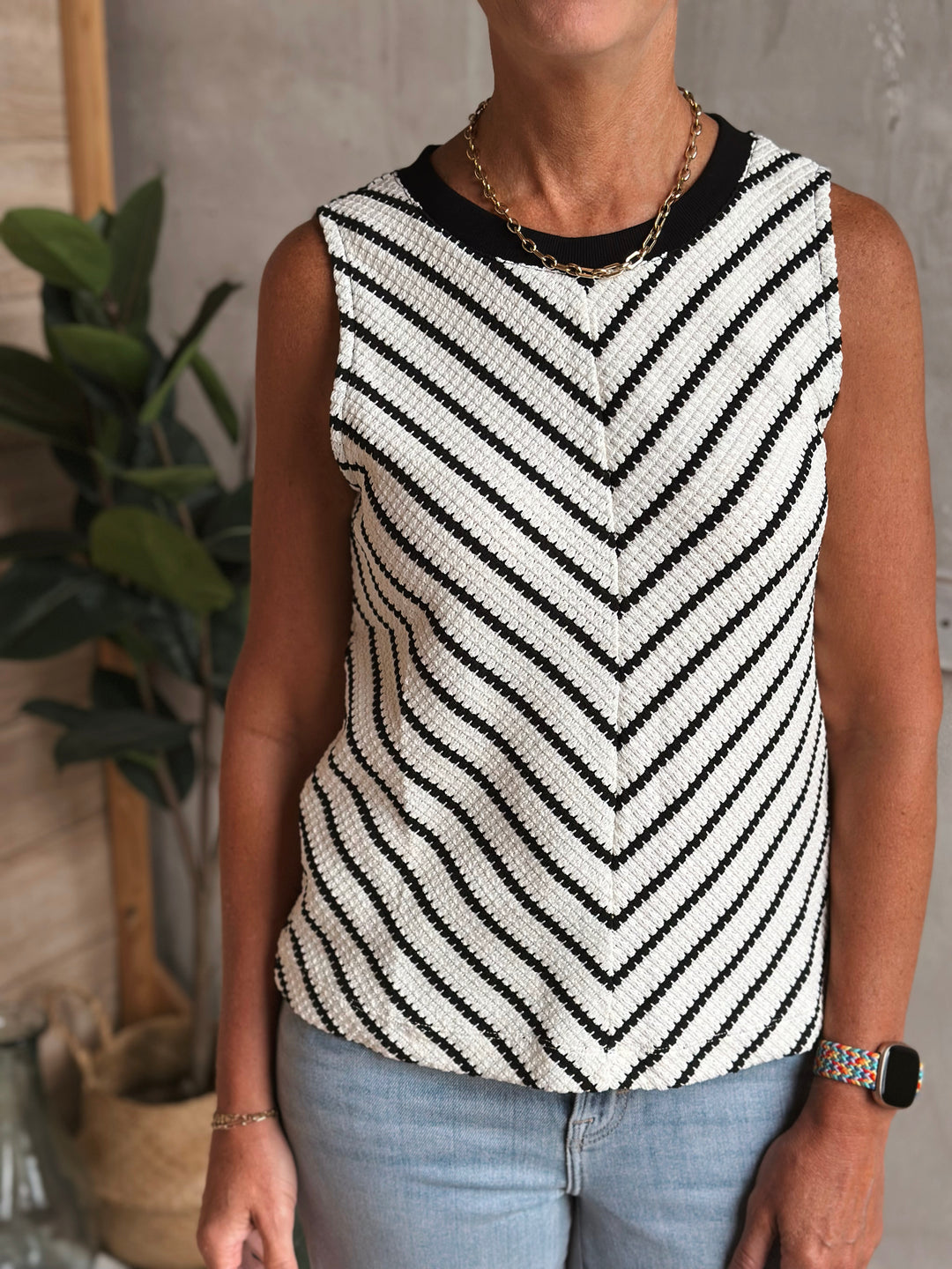 The Coastal Lines Tank