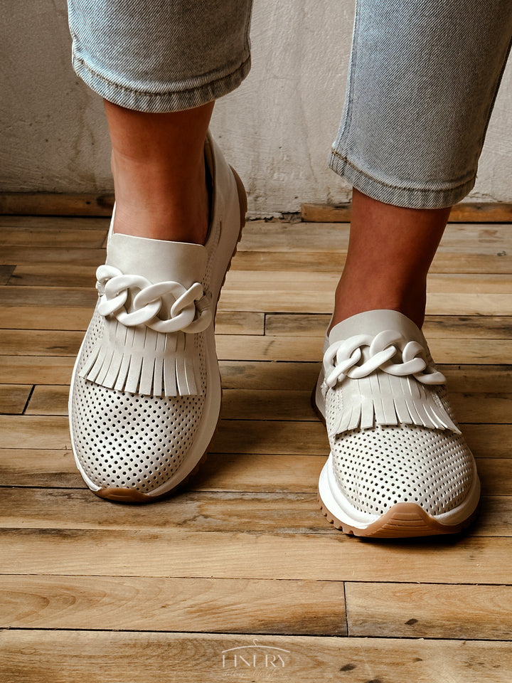 Riska Sneakers