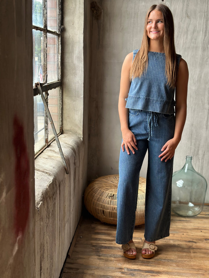 The Karli Stripe Crop Top