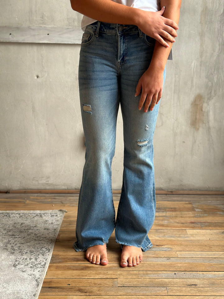 The Asa Mid-Rise Jeans