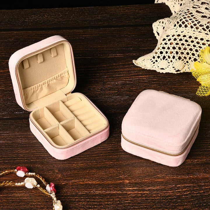 VELVET JEWELRY ORGANIZER TRAVEL CASE