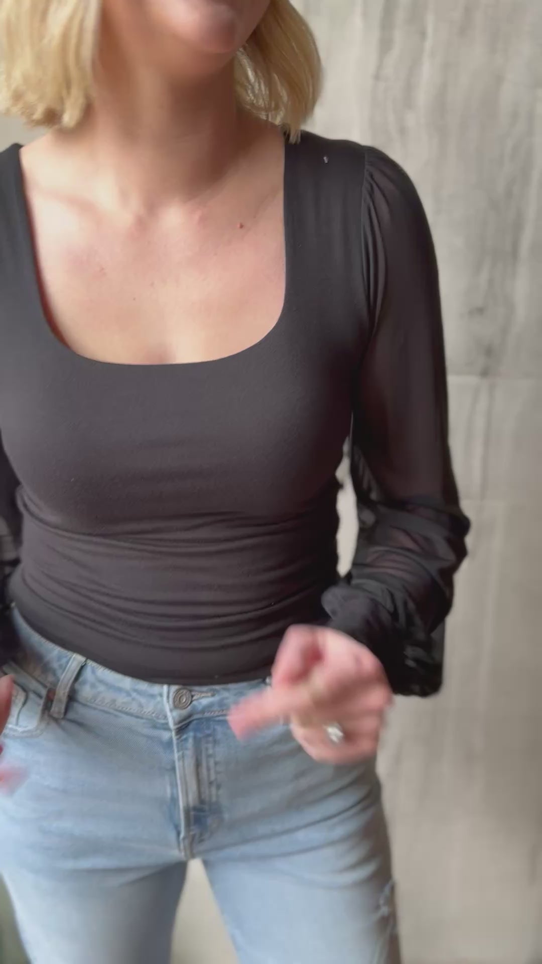 Sutton Mesh Sleeve Top