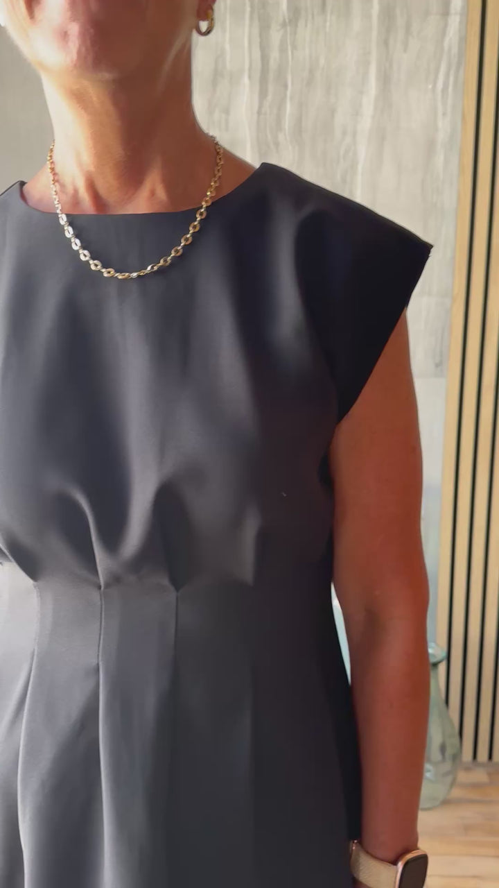 Winniella Dress