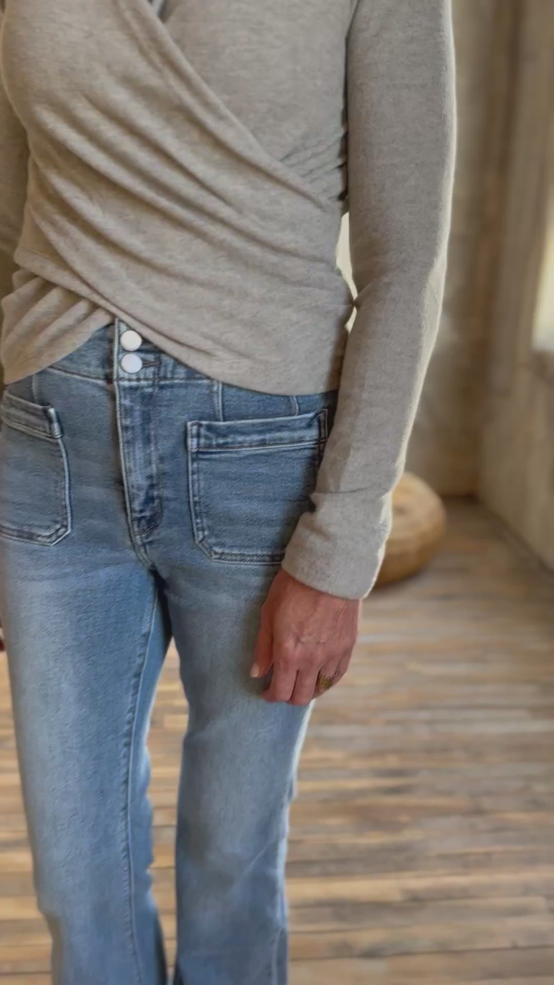 Noa Flare Jeans