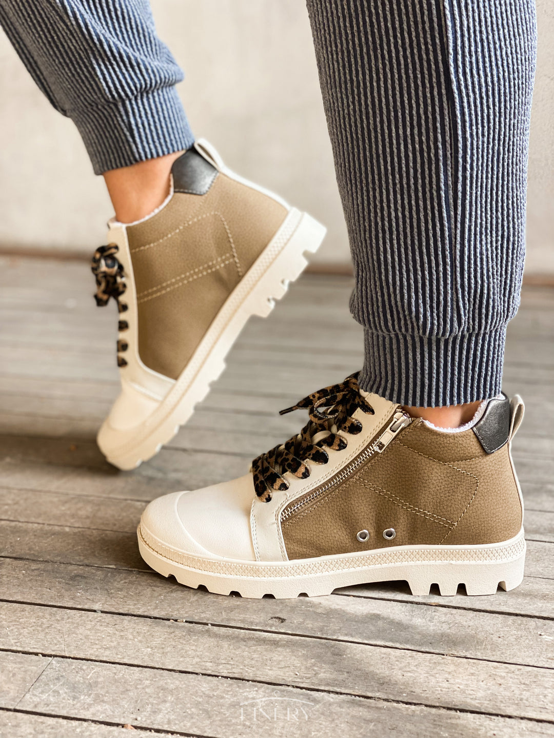 Parrott Sneakers